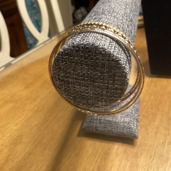 Set of 4 Goldtone Bangle Bracelets - Picture 5 of 6